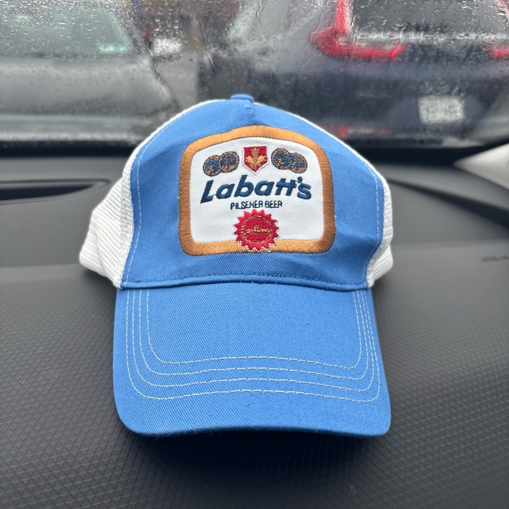 Labatt's Blue and White Trucker Hat -vintage